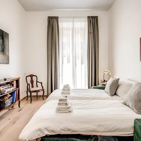 3 Bedrooms Vatican Center Apartment Rome