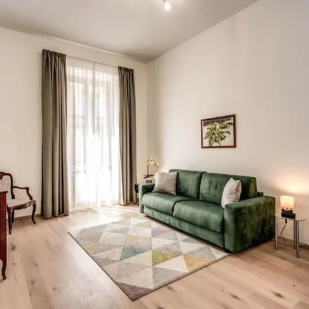 3 Bedrooms Vatican Center * Rome